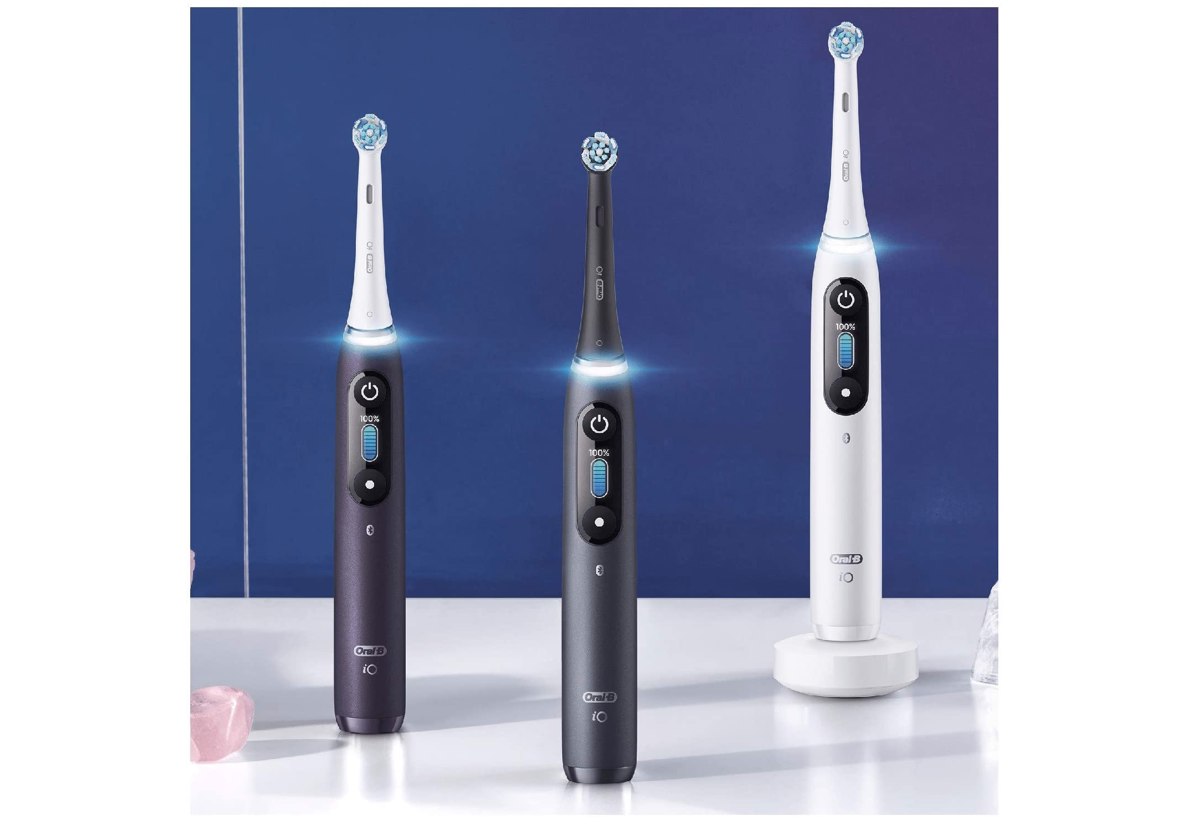 Prime Day: spazzolino Oral-B Smart 4 4500 CrossAction a solo 56 euro