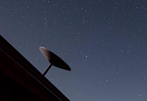 SpaceX apre i preordini per internet via satellite con Starlink