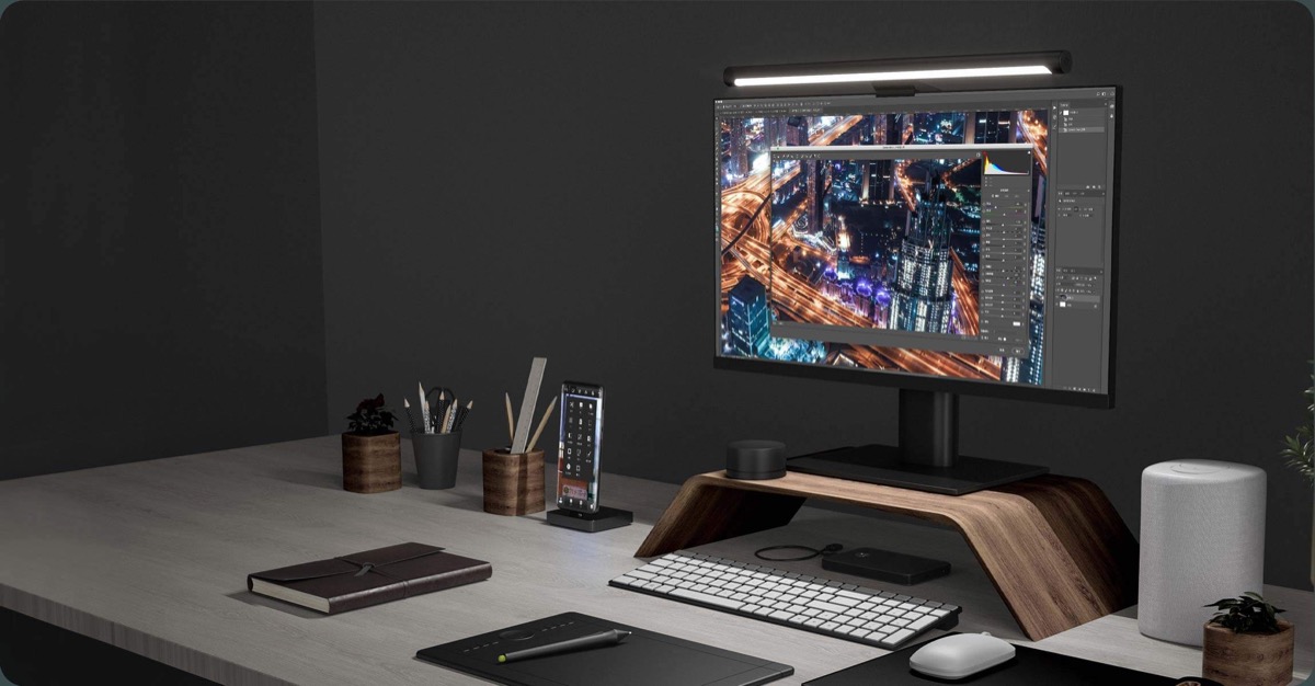 Solo 39,99 euro per la lampada Xiaomi che salva la vista quando usate il PC o Mac