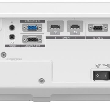 Panasonic PT-FRQ50 è il proiettore 4K per effetti visivi top