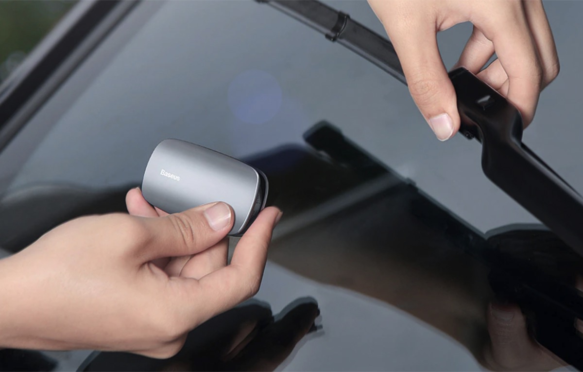 Da Baseus a 10 euro l’accessorio universale che ripara i tergi cristalli