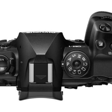 Olympus OM-1